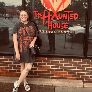 Meet your Posher, Alexa